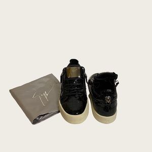 Giuseppe Leather Sneaker